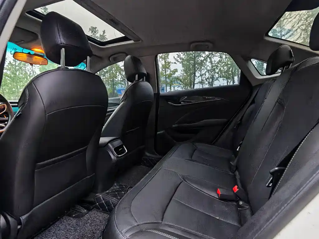 Buick Excelle — миниатюра 14