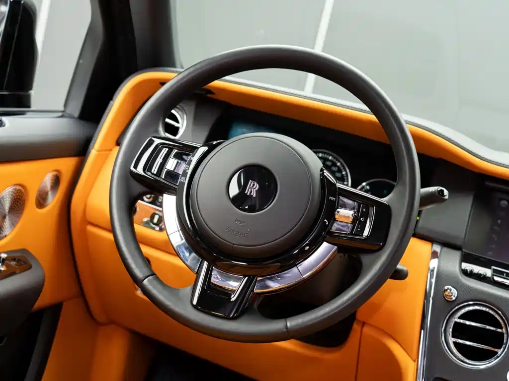 Rolls-Royce Cullinan — миниатюра 22