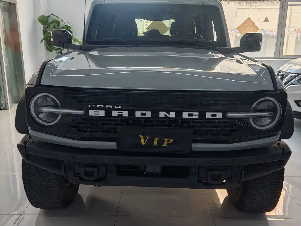 Ford Bronco