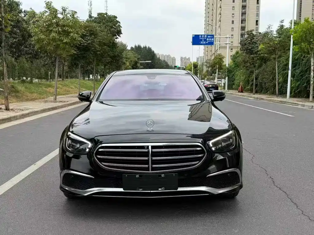 Mercedes-Benz E-Class New Energy — миниатюра 2