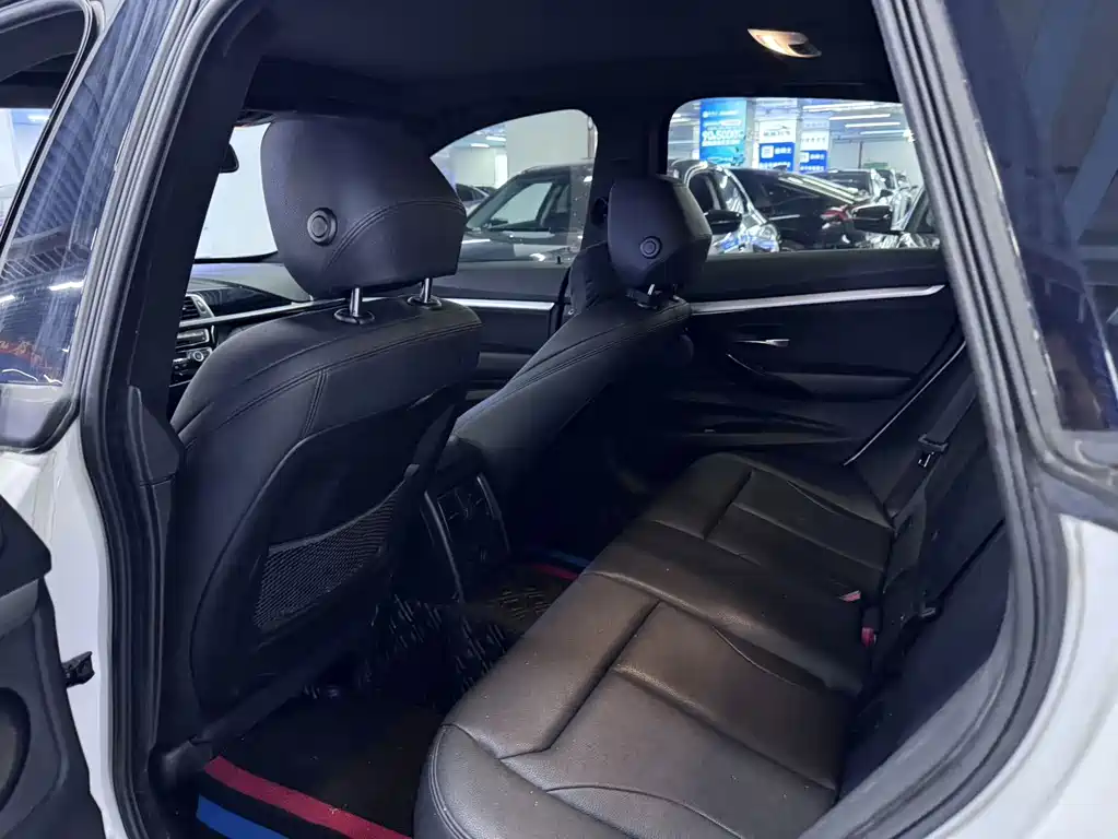BMW 3 Series GT — миниатюра 4