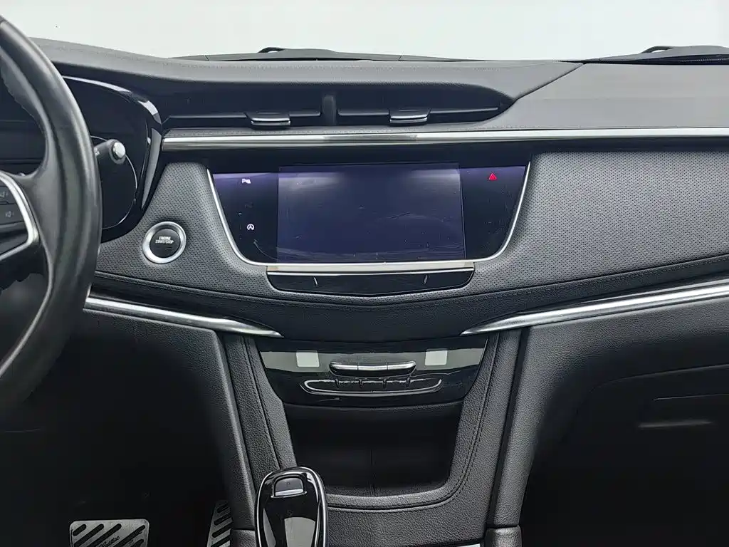 Cadillac XT5 — миниатюра 12