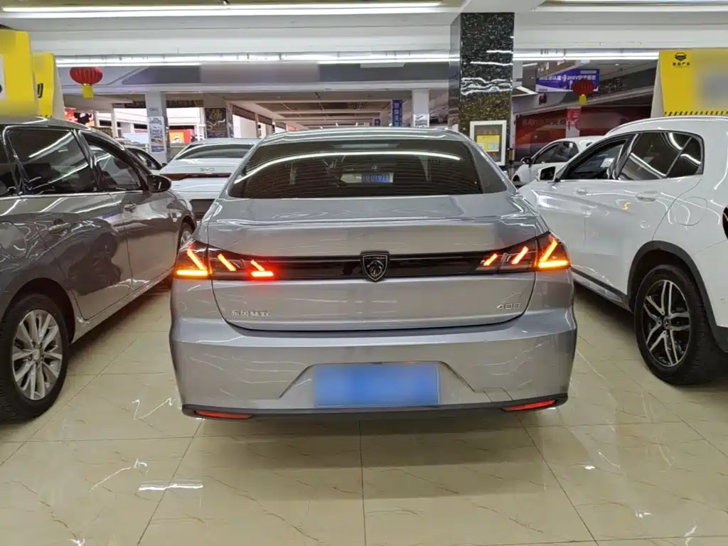 Peugeot 408 — миниатюра 6