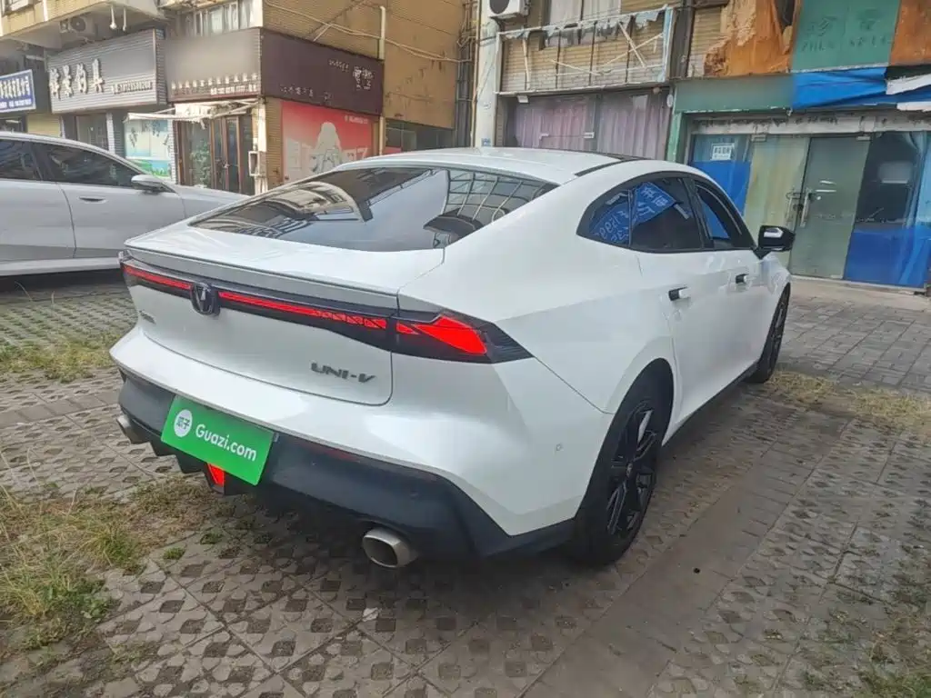 Changan UNI-V — миниатюра 7