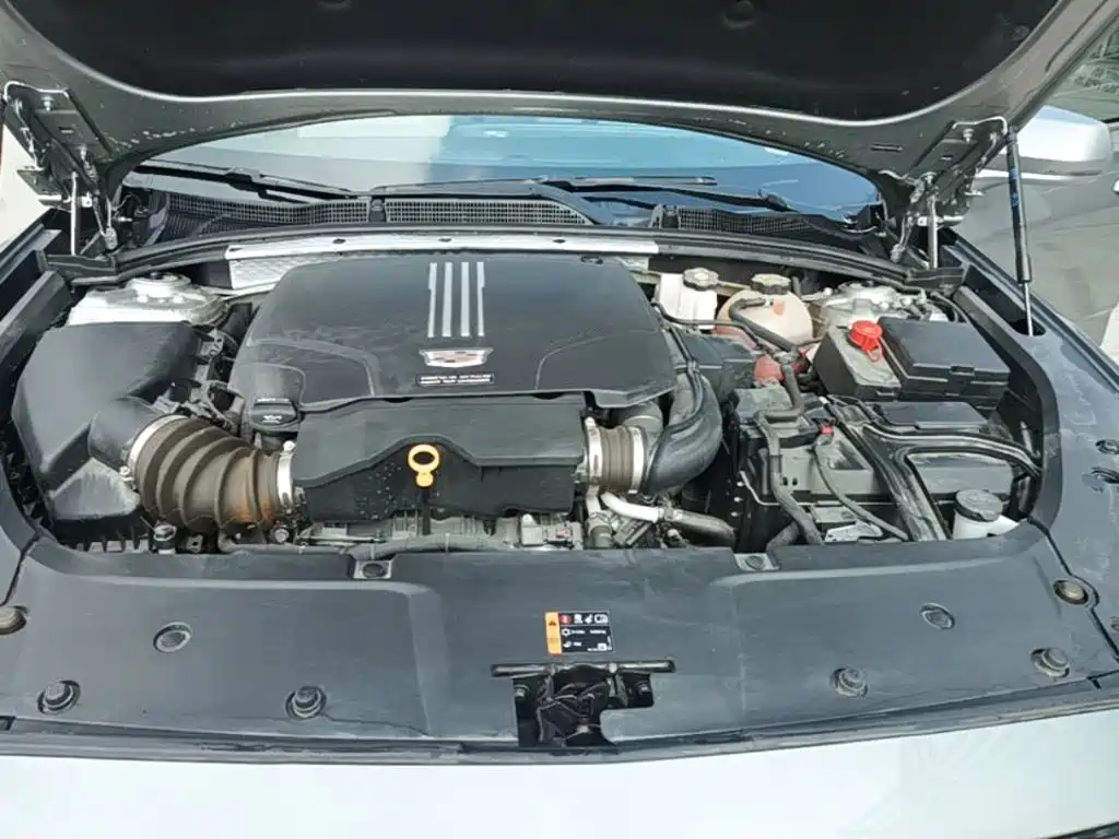 Cadillac GT4 — миниатюра 20