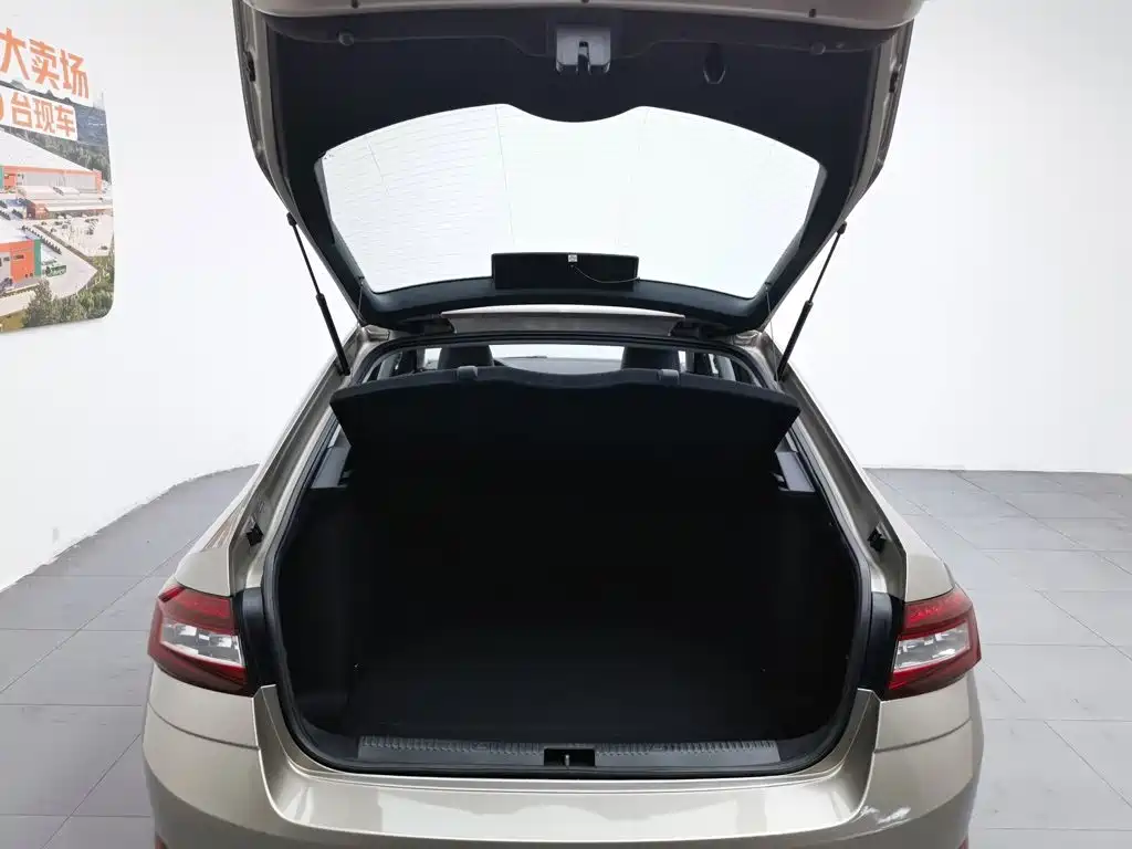 Skoda Octavia — миниатюра 16