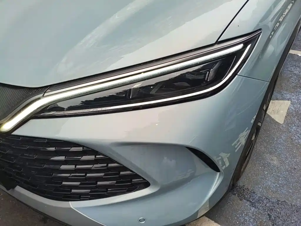 BYD L DM-i — миниатюра 24
