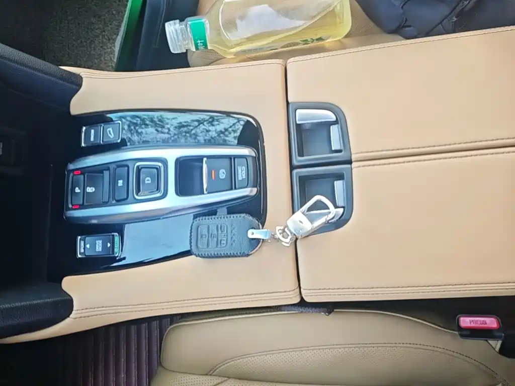Honda UR-V — миниатюра 14
