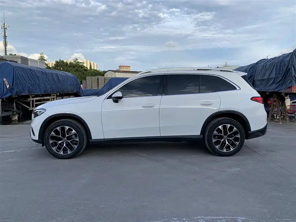 Mercedes-Benz GLC — миниатюра 3
