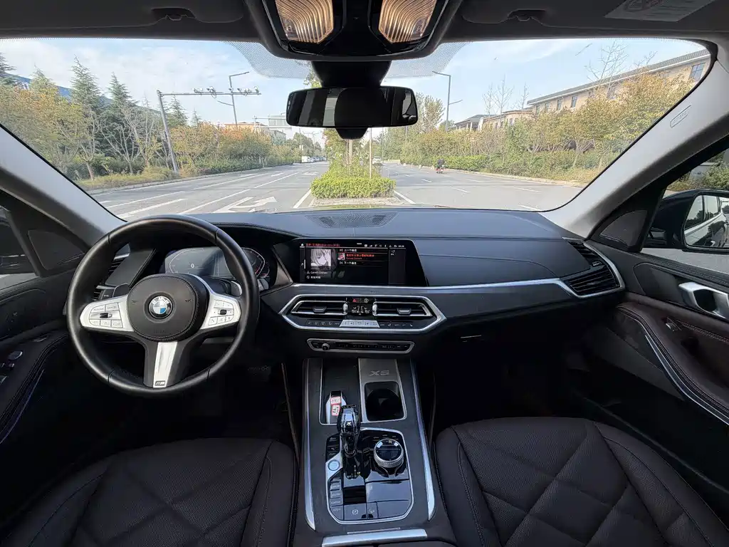BMW X5 — миниатюра 6