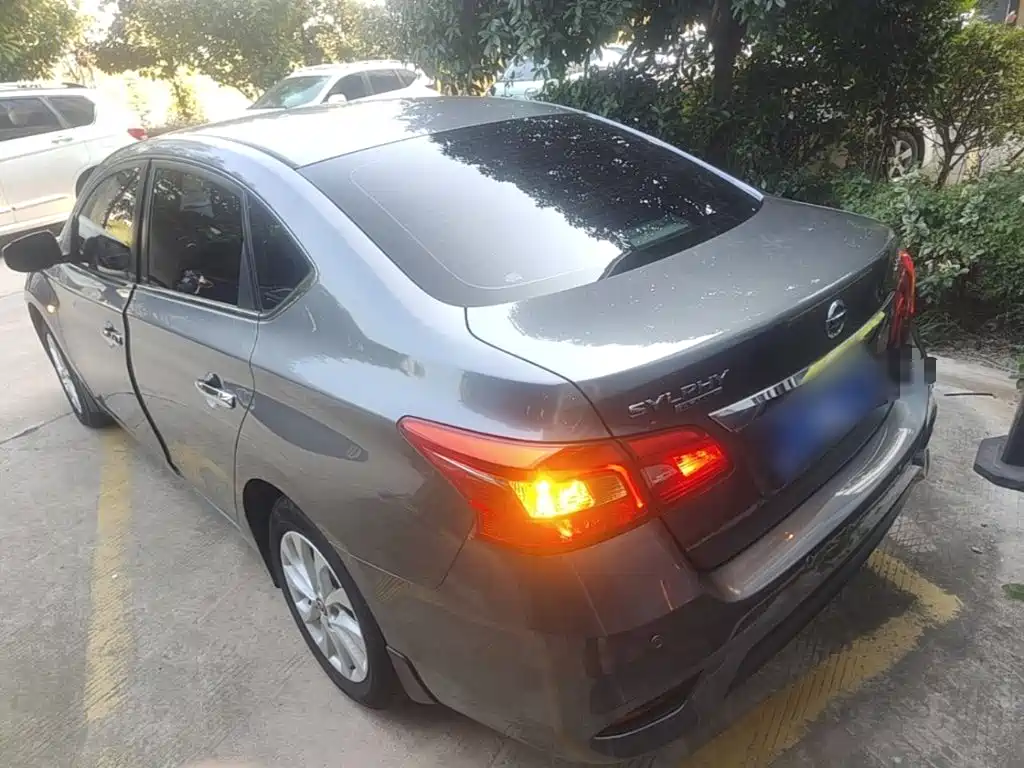 Nissan Sylphy — миниатюра 5