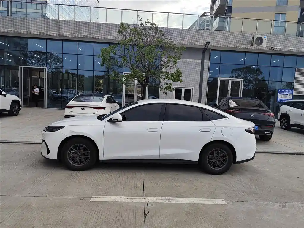 BYD Seal 06 — миниатюра 3