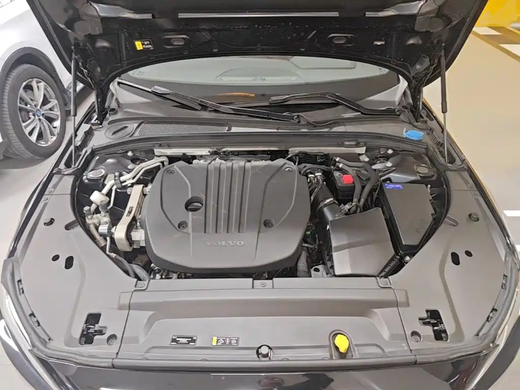 Volvo S90 — миниатюра 20