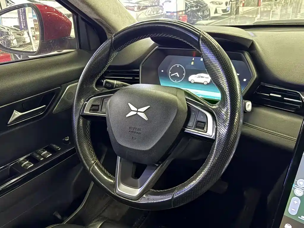 XPeng G3 — миниатюра 15
