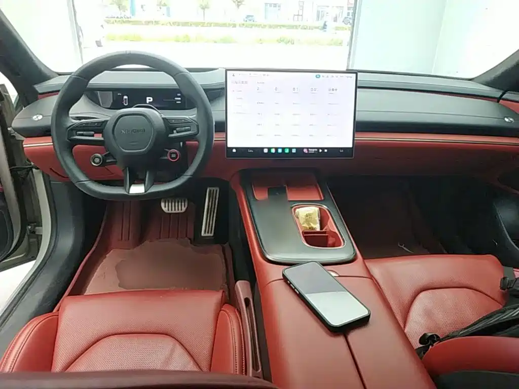 Xiaomi SU7 — миниатюра 10