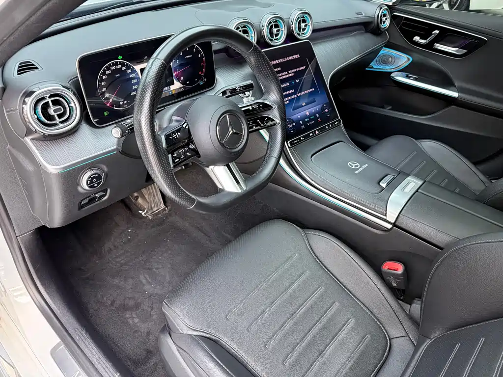 Mercedes-Benz C-Class — миниатюра 11