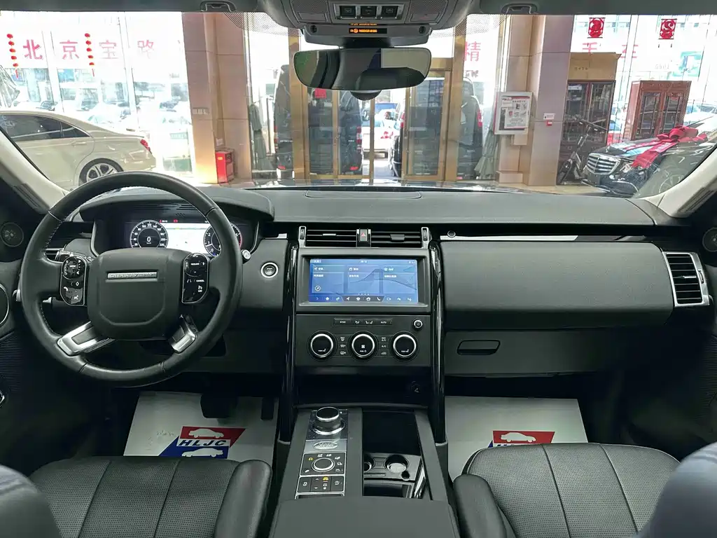 Land Rover Discovery — миниатюра 6