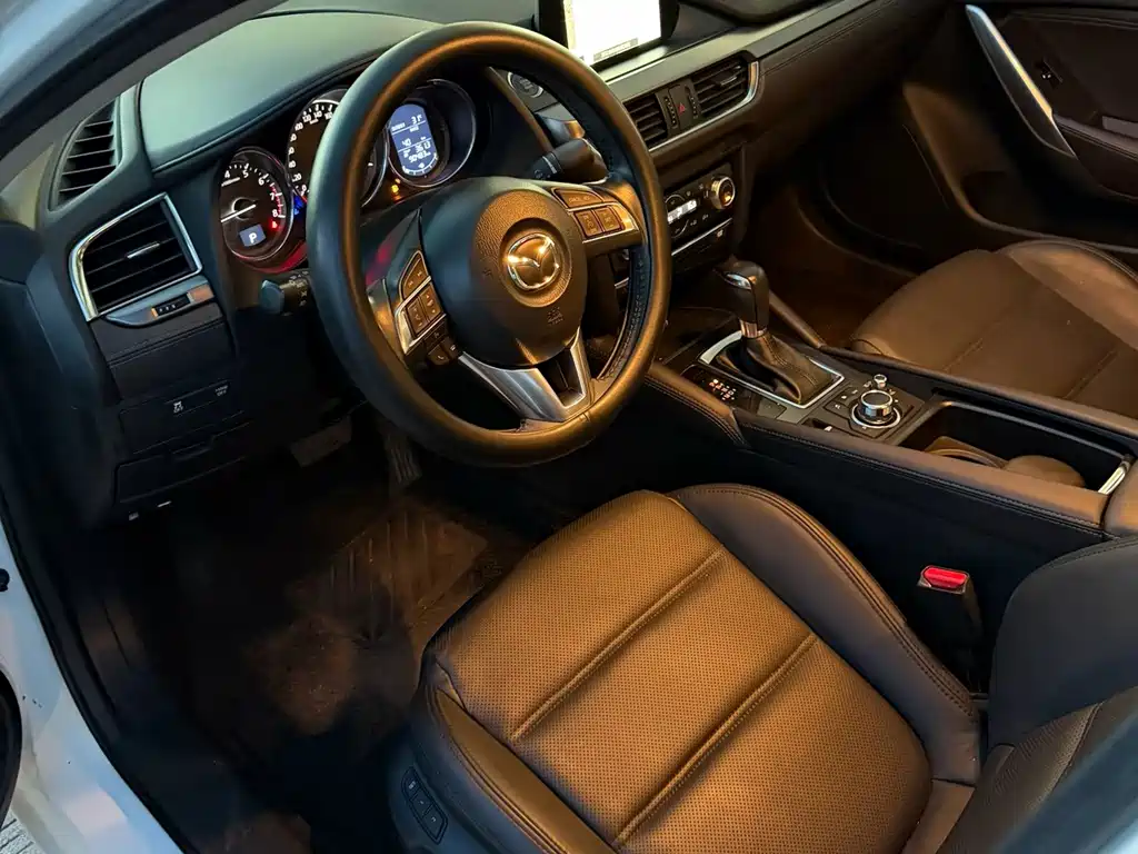 Mazda Atenza — миниатюра 9