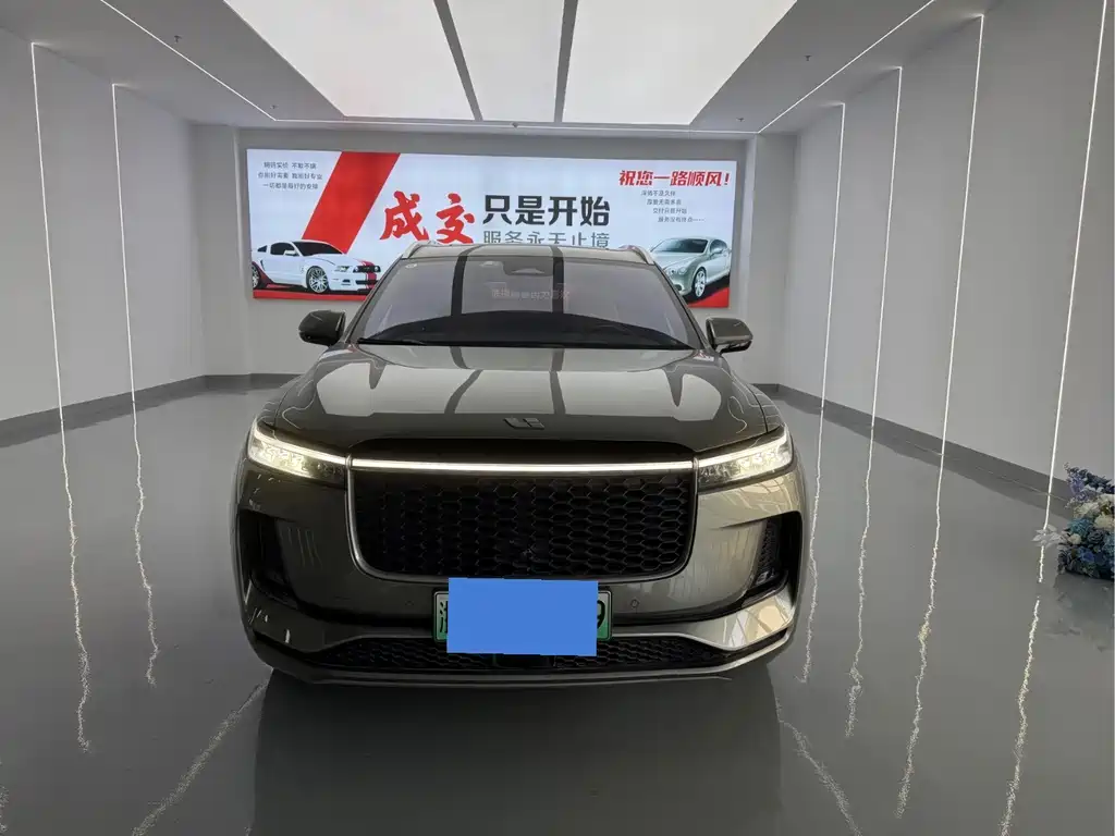 Li Auto Li ONE — миниатюра 2