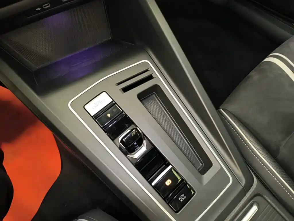 Volkswagen Golf — миниатюра 14