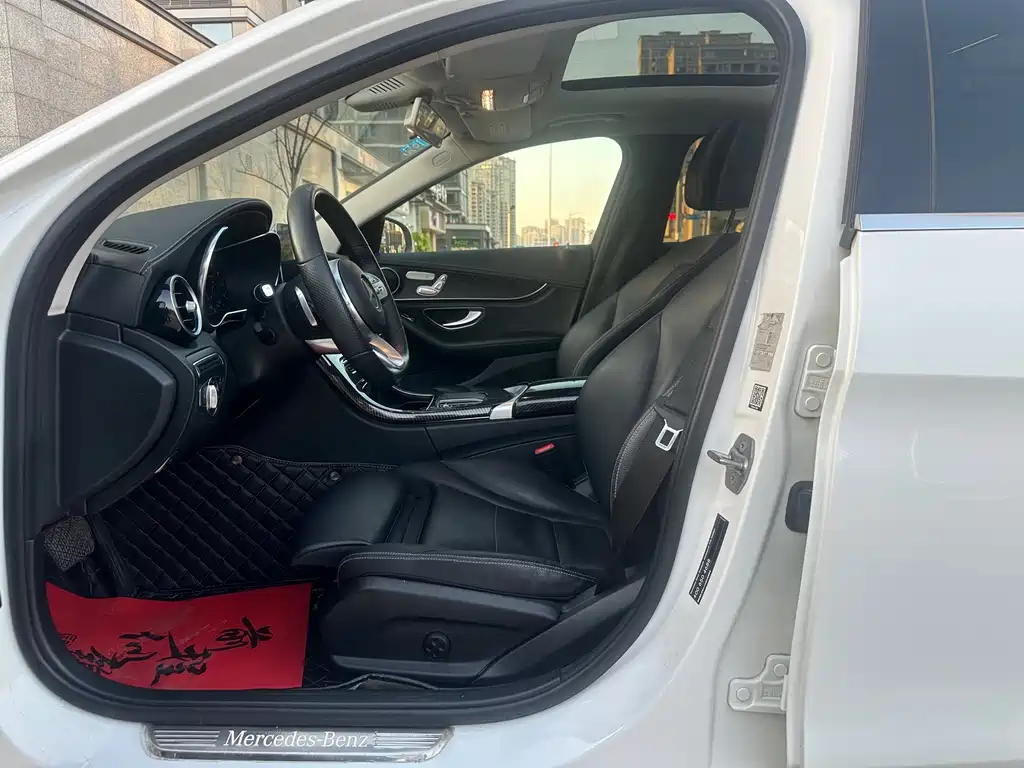 MERCEDES-BENZ C CLASS