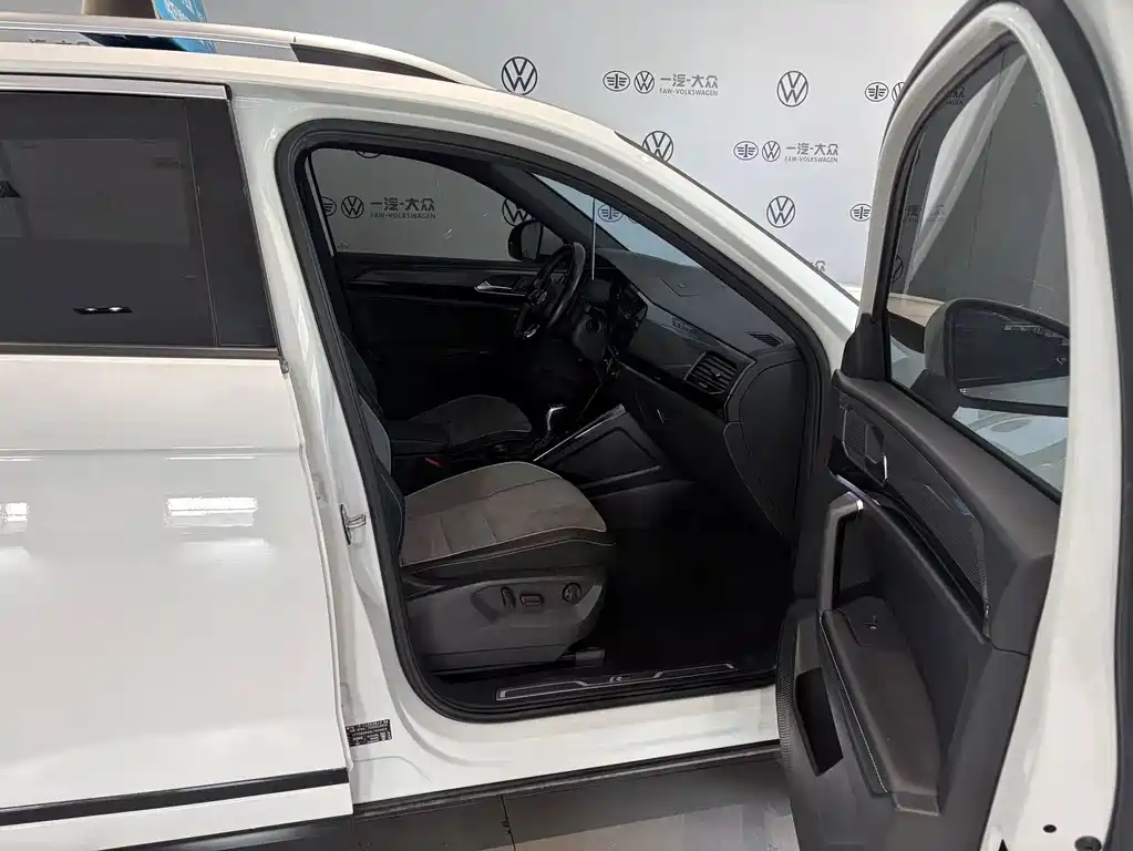 Volkswagen Tayron — миниатюра 8