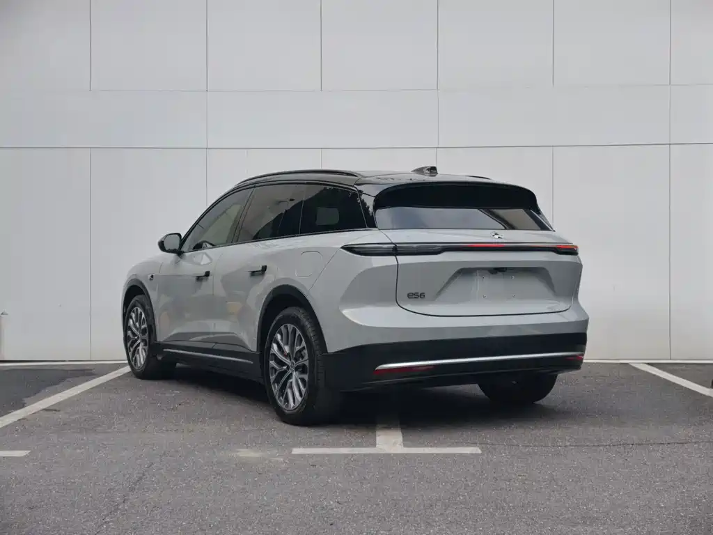 NIO ES6 — миниатюра 6