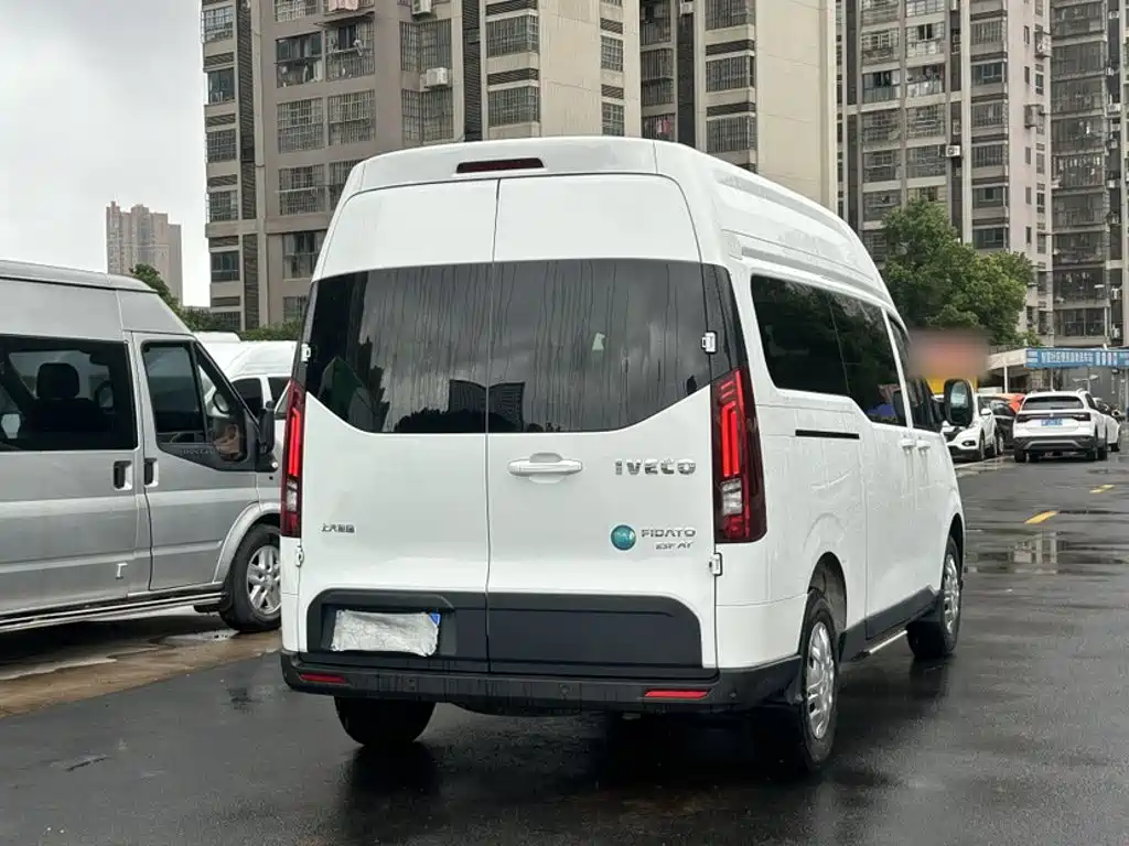 IVECO Juxing — миниатюра 14