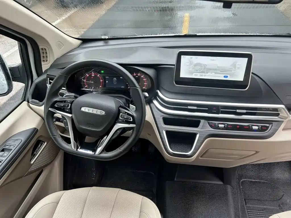 IVECO Juxing — миниатюра 16