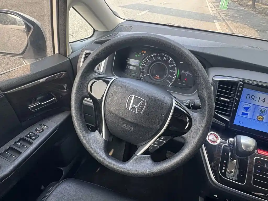Honda Odyssey — миниатюра 5