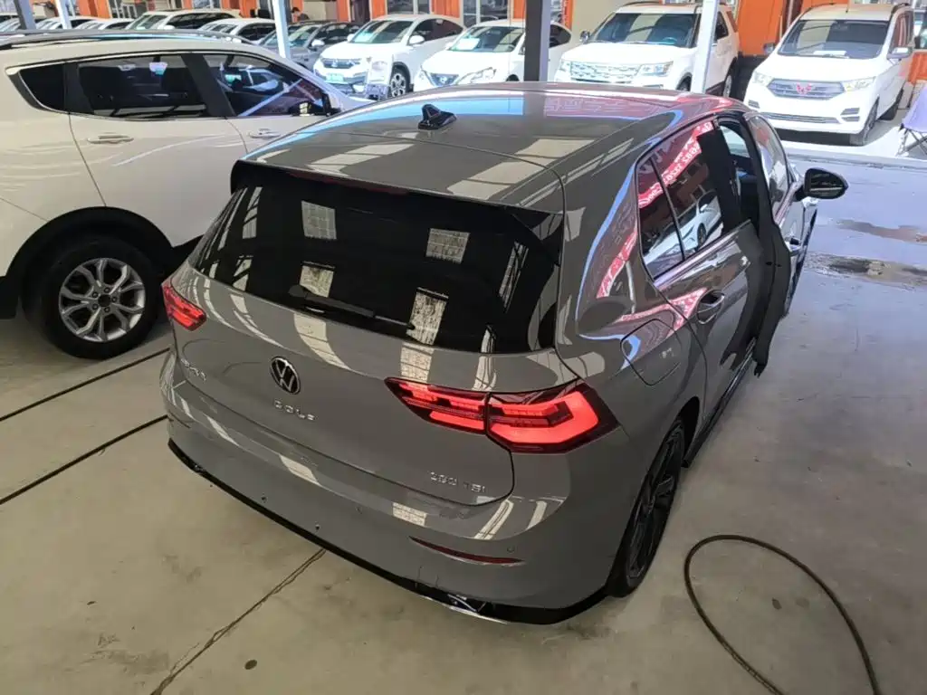 Volkswagen Golf — миниатюра 7