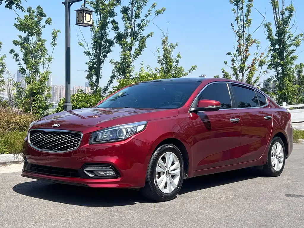 2015 Kia K4 - zdjęcie 1 z 17
