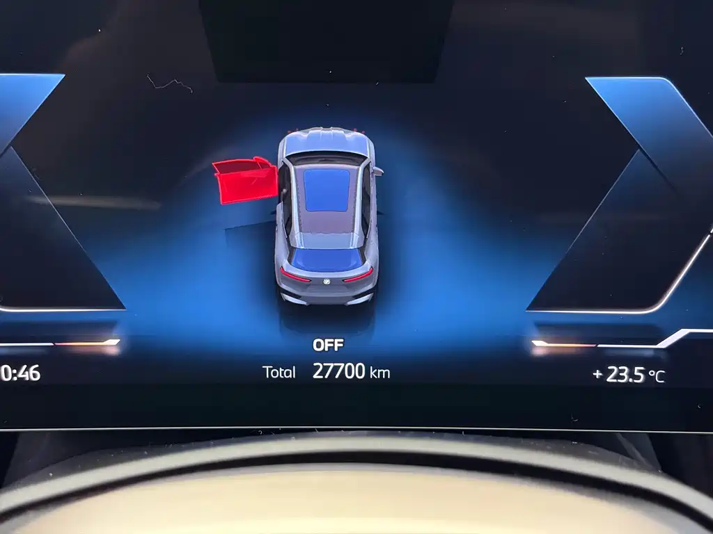 BMW iX — миниатюра 11