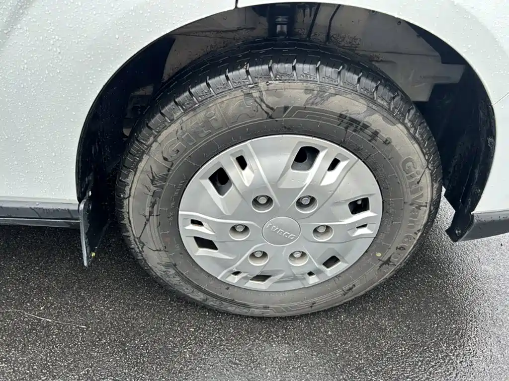 IVECO Juxing — миниатюра 15