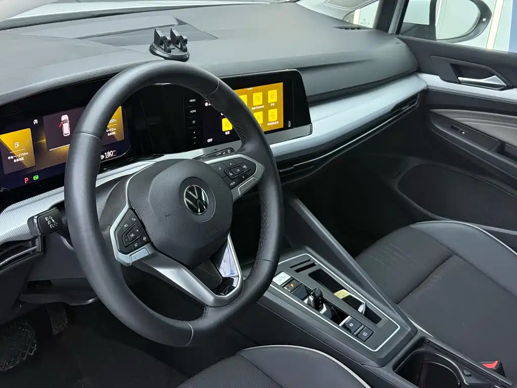 Volkswagen Golf — миниатюра 5