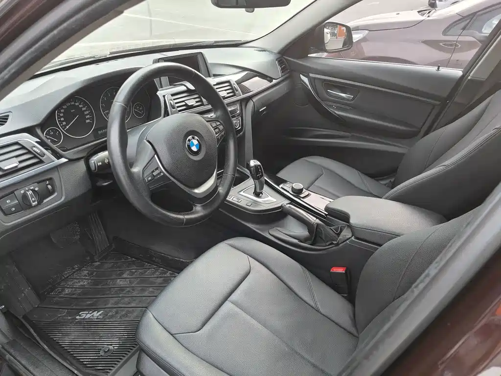BMW 3 Series — миниатюра 5