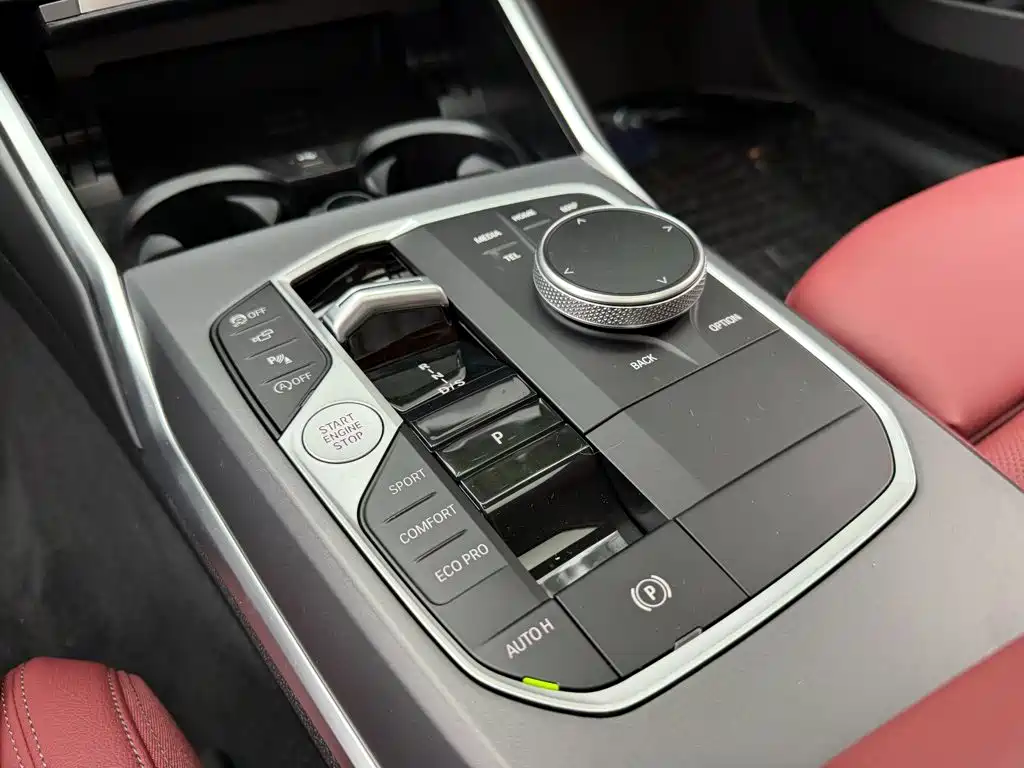 BMW 3 Series — миниатюра 9