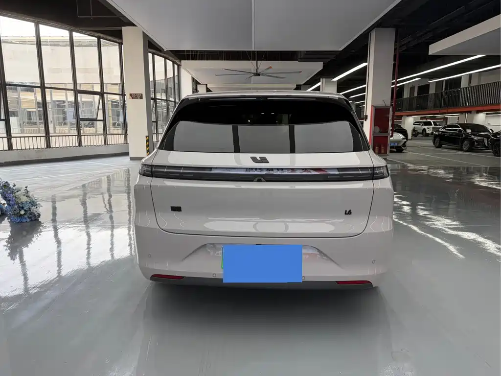 Li Auto Li L6 — миниатюра 14