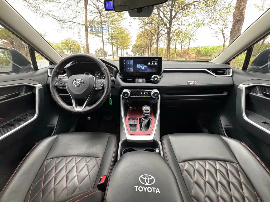 TOYOTA RAV4 RONGFANG