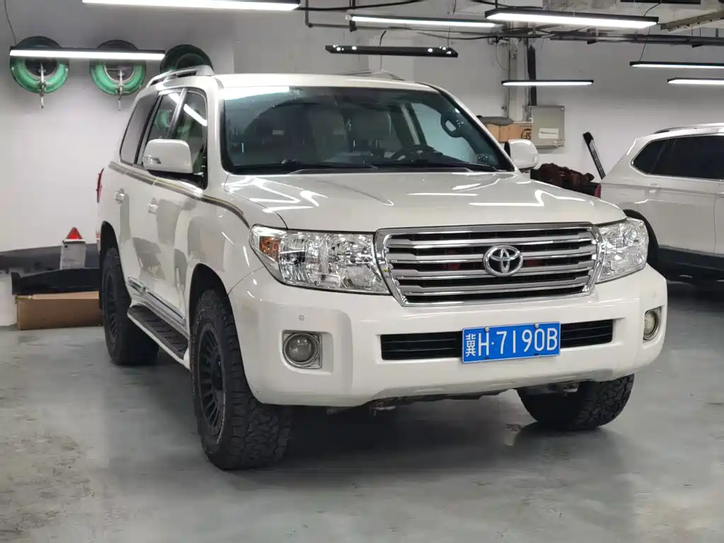 Toyota Land Cruiser — миниатюра 3