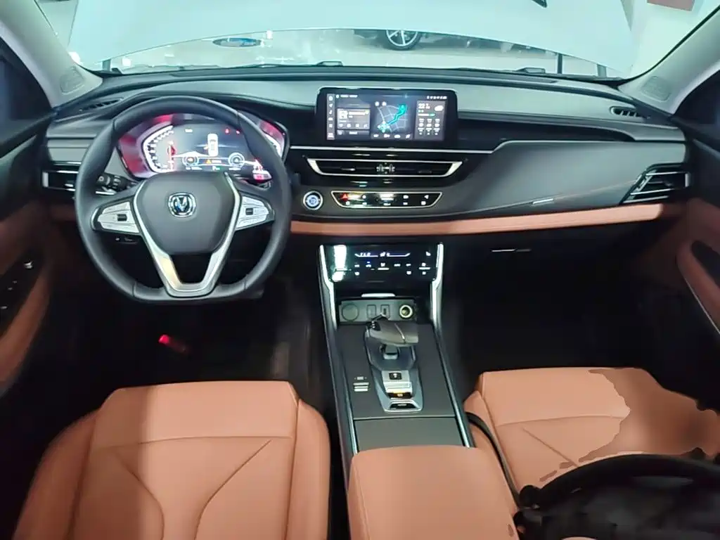 Changan CS75 — миниатюра 10