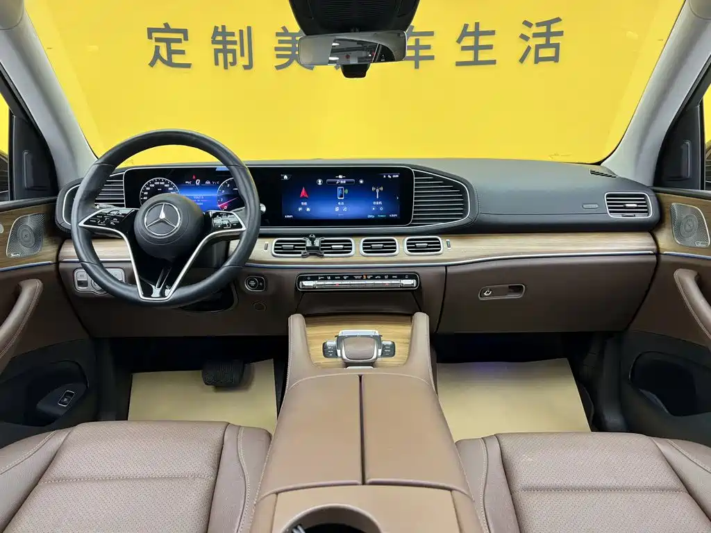 Mercedes-Benz GLE (Import) — миниатюра 45