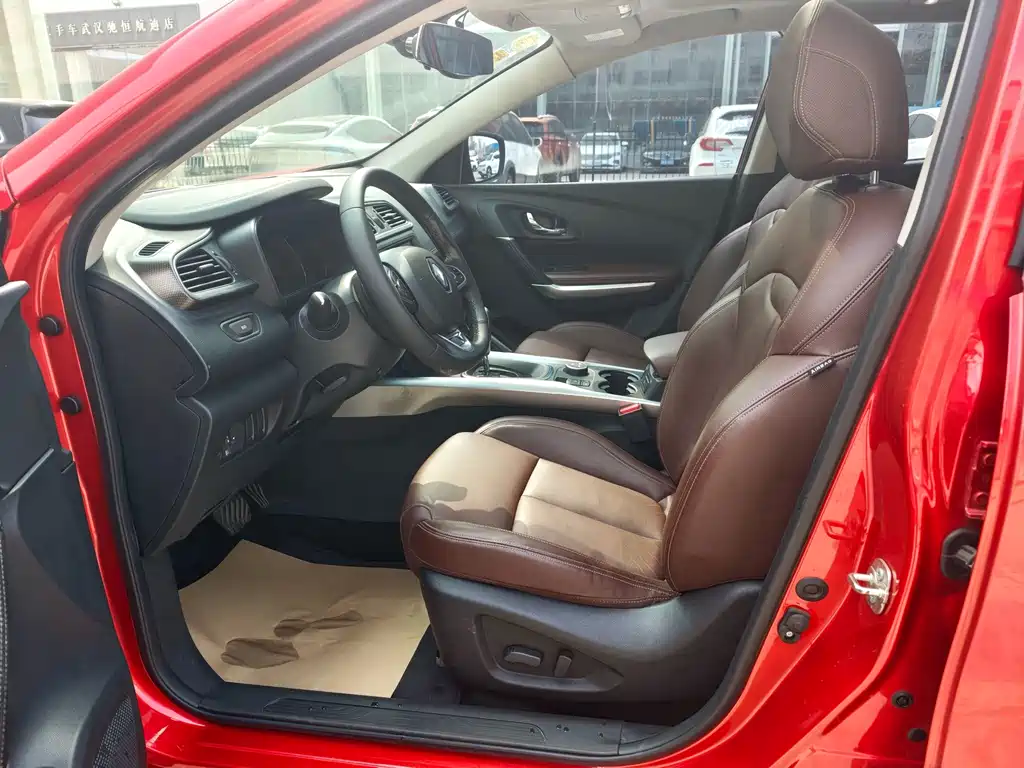 Renault Kadjar — миниатюра 5