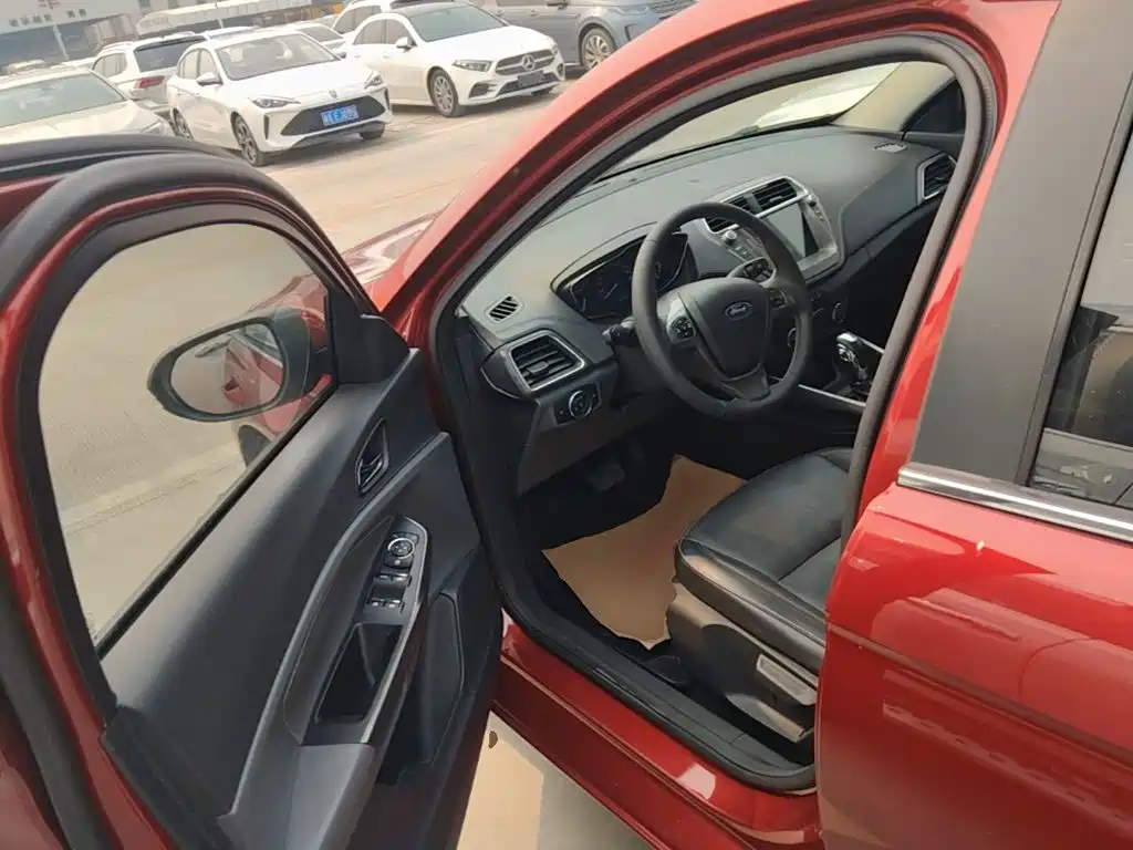 Ford Escort — миниатюра 16