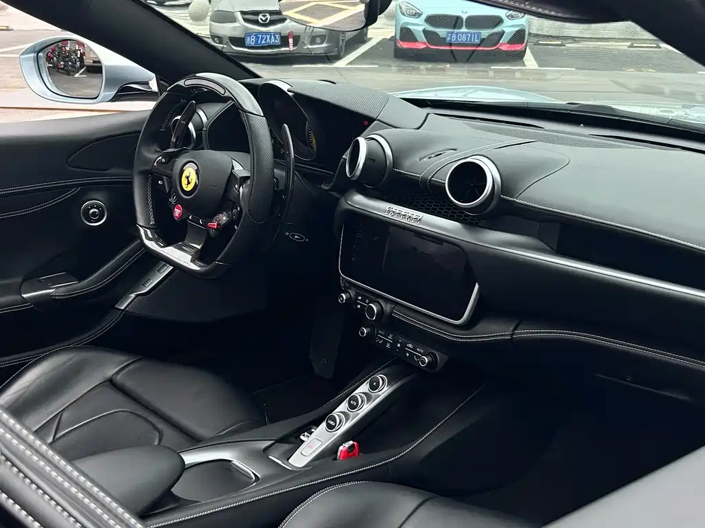 Ferrari Portofino — миниатюра 6
