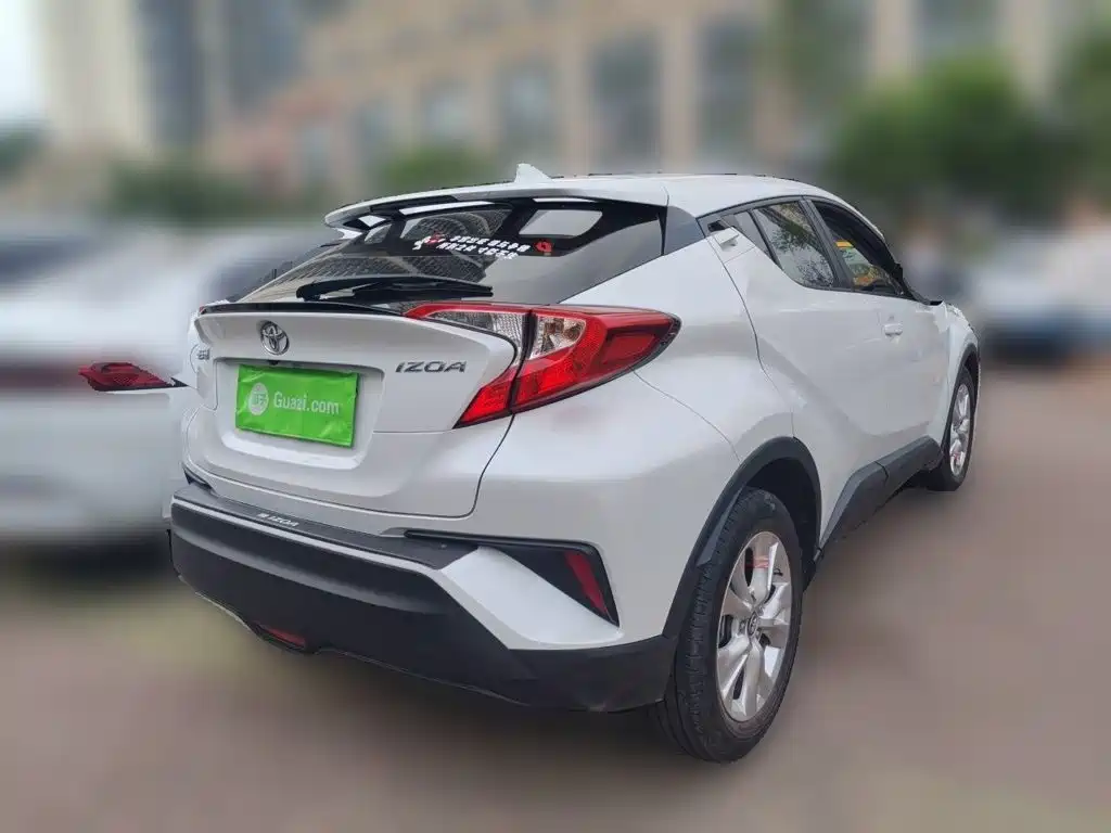 Toyota IZOA 2022 Белый из Китая