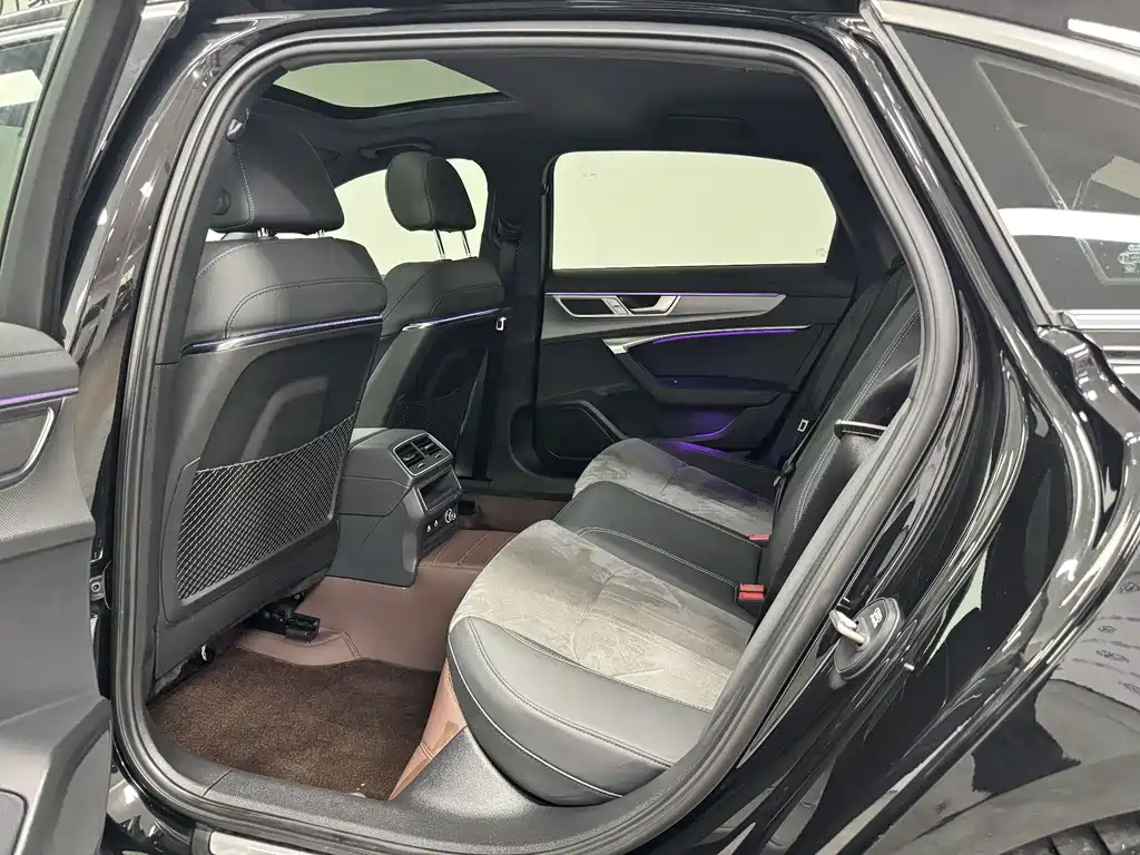 Audi A6L — миниатюра 17