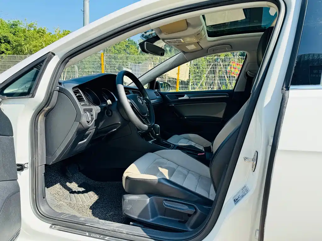 Volkswagen Golf — миниатюра 4