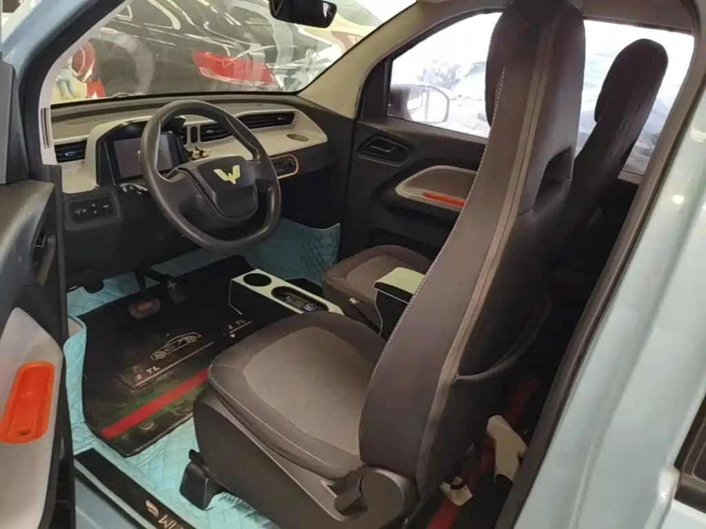Wuling MINIEV — миниатюра 15