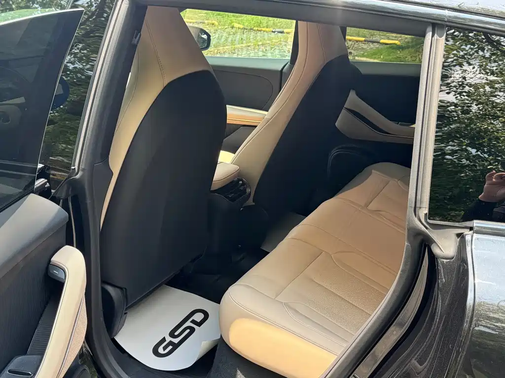 NIO ET5T — миниатюра 12